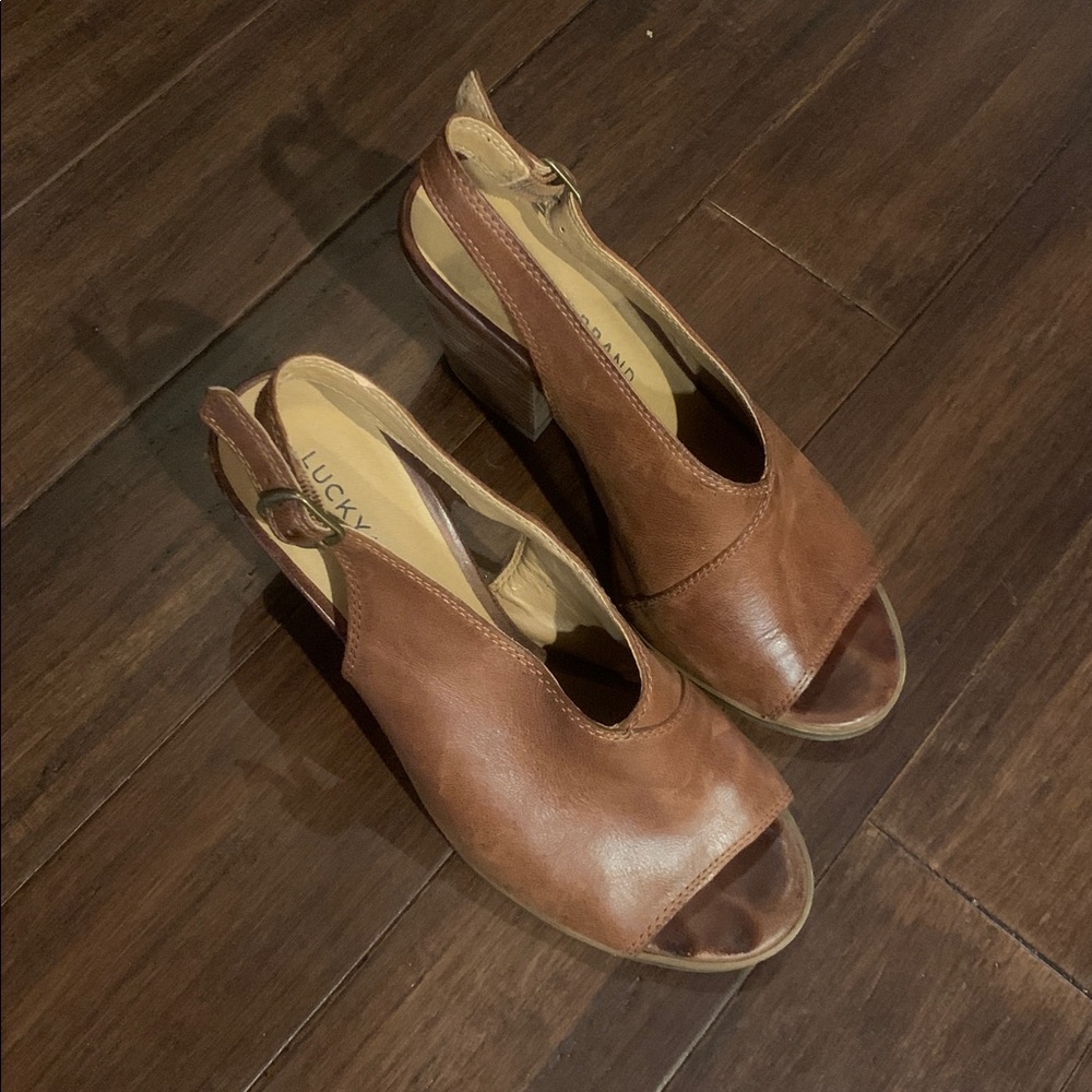 Lucky unique Brown Leather Peep Toe Heels